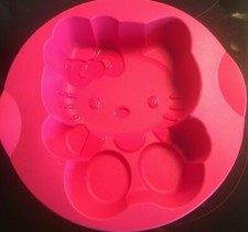 moule hello kitty rose  en silicone Tupperware 