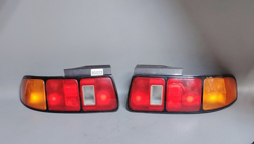 Feux arrière paire toyota - feux,