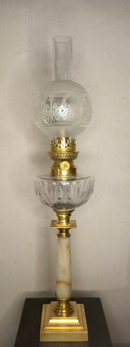 Ancienne grande lampe - grande, a