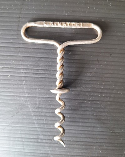 Rare ancien tire bouchon - , cap