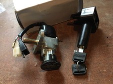 scooter contacteur clé + serrure selle adaptable Booster spirit stunt MBK