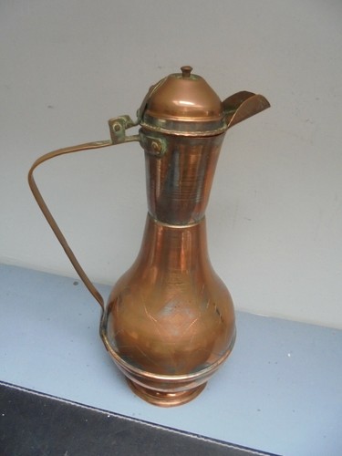 Grande cruche cuivre - grande,