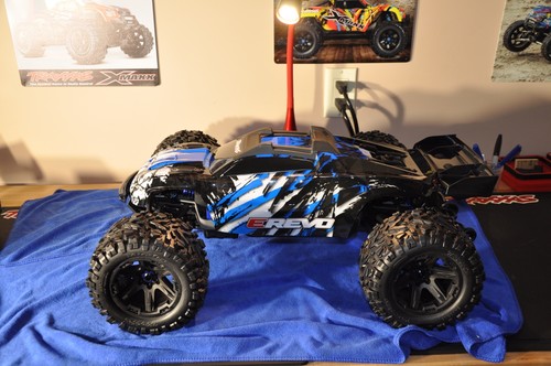 Traxxas revo brand - e,
