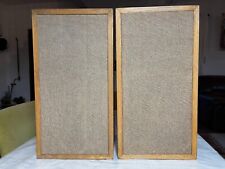 paire de 2  enceintes  authentiques  Acoustics Research AR2