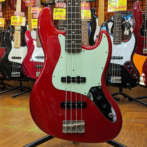 Guitare basse électrique
