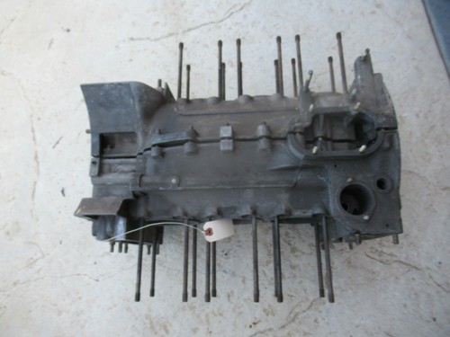 Boîtier moteur porsche 911 - boîtier,
