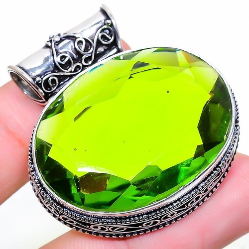 Pendentif bijoux fait - main, en