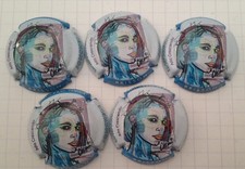 LOT 5 Capsules De Champagne