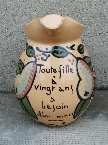Ancien pichet parlant - , art