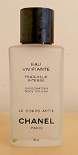 FLACON  FACTICE VIDE CHANEL  en verre EAU VIVIFIANTE fraicheur intense objet pub
