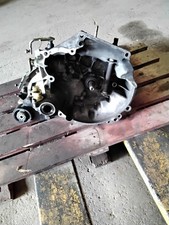 boite de vitesse 20cc83 Peugeot 106 Année 2001 , 1.4 Essence Moteur Kfw 