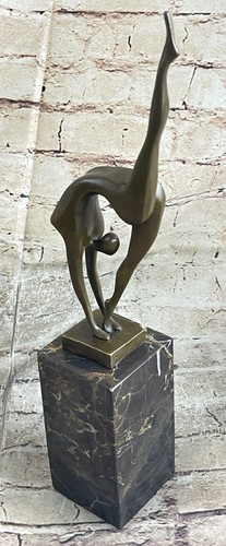 Sculpture statue abstraite - statue, en