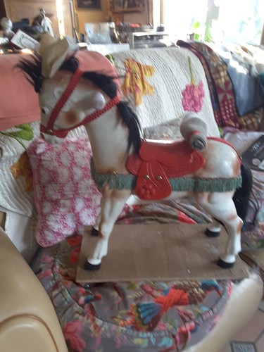 Cheval plastique à - cheval,