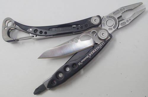 Black leatherman skeletool - black, cx