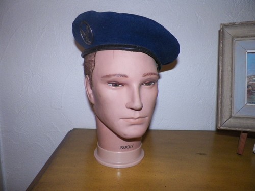 Béret alat son - béret, et