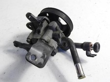 Pompe de direction NISSAN