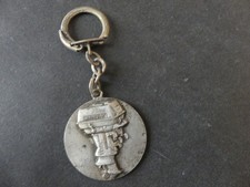 PORTE CLÉ MÉTAL MOTEURS