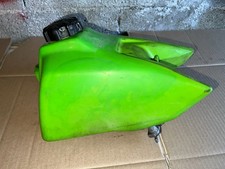 reservoir essence kawasaki 60