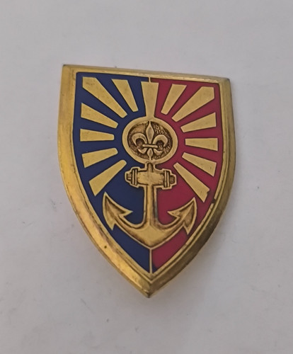 Insigne lys doré creux - insigne, 8°