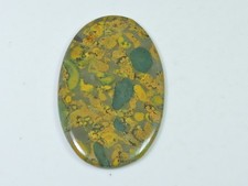 Cabochon de forme ovale en