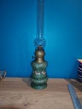 LAMPE A PETROLE ANCIENNE EN