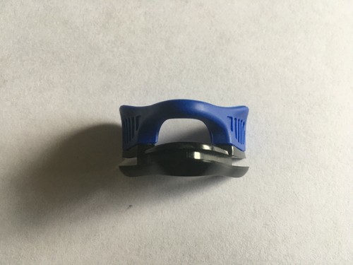 Garniture nez bleue pour - de,