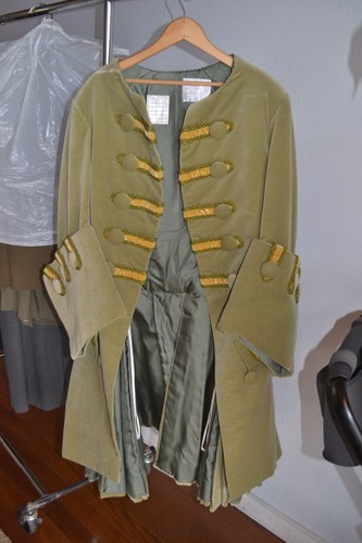Original costume opera - sf,