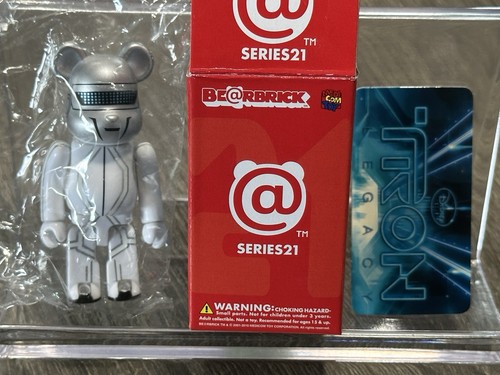 Medicom toy bearbrick - bearbrick, series