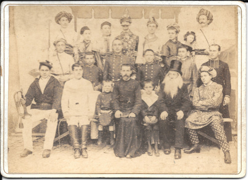 Troupe théatre pièce le - troupe, "le