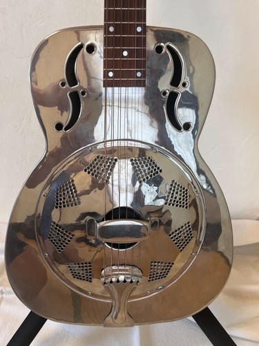 Johnson resonator guitar - resonator,