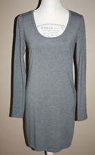  TBE ! Superbe ROBE Grise