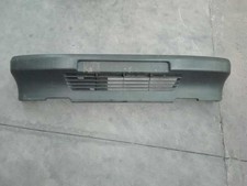 enjoliveur pare-choc avant