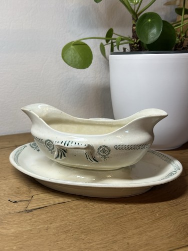 Saucière plat faïencerie - plat, de