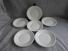 6 assiettes plates,porcelaine