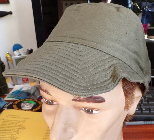 Casquette militaire de - ,