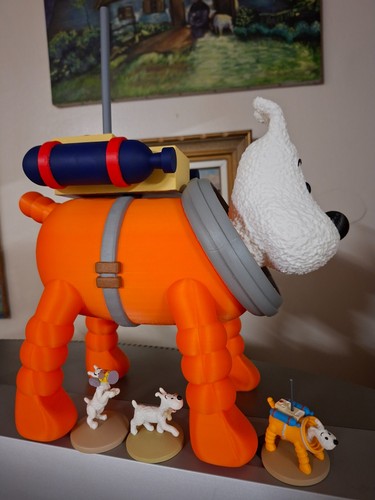 Milou cosmonaute 30cm - ., peint