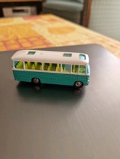 HUSKY ENGLAND BUS DUPLE 25