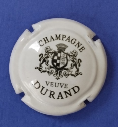 Capsule champagne veuve - capsule, champagne,