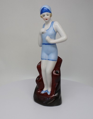Pique fleurs vase figurine - vase,