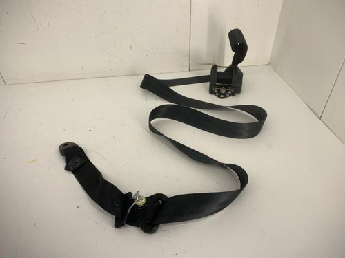 Ceinture arriere droit nissan - arriere,