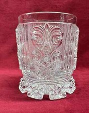 ST LOUIS BACCARAT LE CREUSOT VERRE GOBELET CRISTAL MEDIEVAL MOYEN MIDDLE AGE 19E