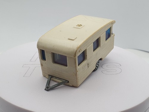 Digue majorette caravan - digue,