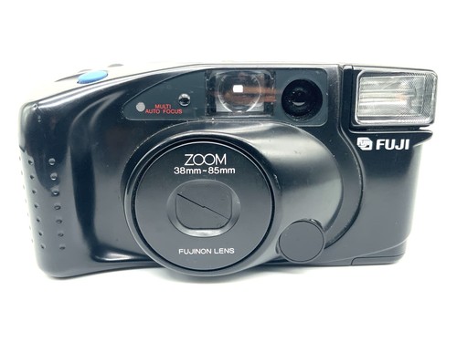 Fuji 900 zoom point shoot - fuji,