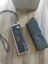 Appareil photo vintage Minolta Autopak 450E et sa housse