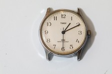 MONTRE	TIMEX 1980 RONDE CLASSIQUE	WATER RESIST METAL MECANIQUE 3,5cm