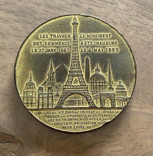 Ancienne médaille souvenir