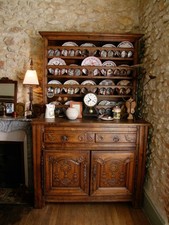 ANCIEN BUFFET VAISSELIER