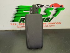 ACCOUDOIR INTÉRIEUR CENTRAL