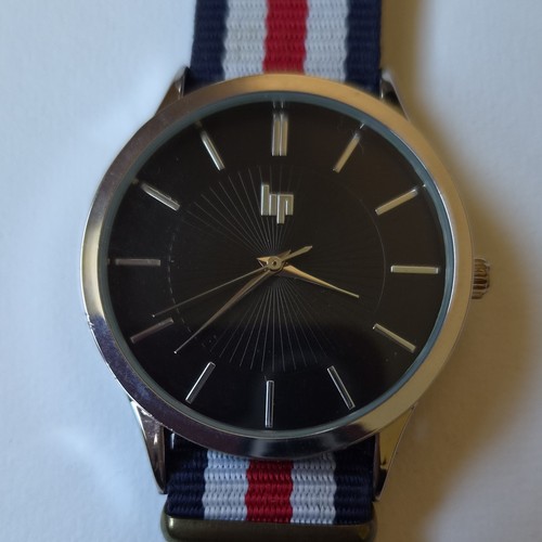 Lip classics montre quartz - lip,