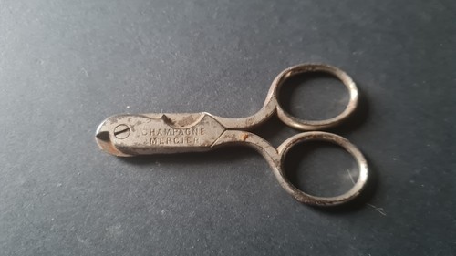 Coupe muselet champagne - muselet,